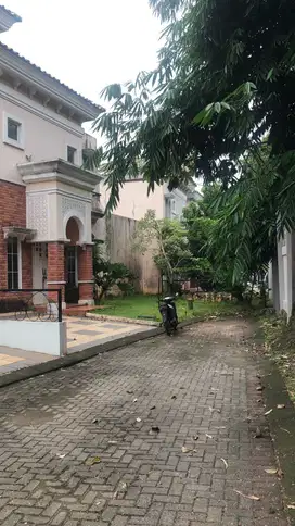 Dijual Best Price Rumah di Alicante Gading Serpong
