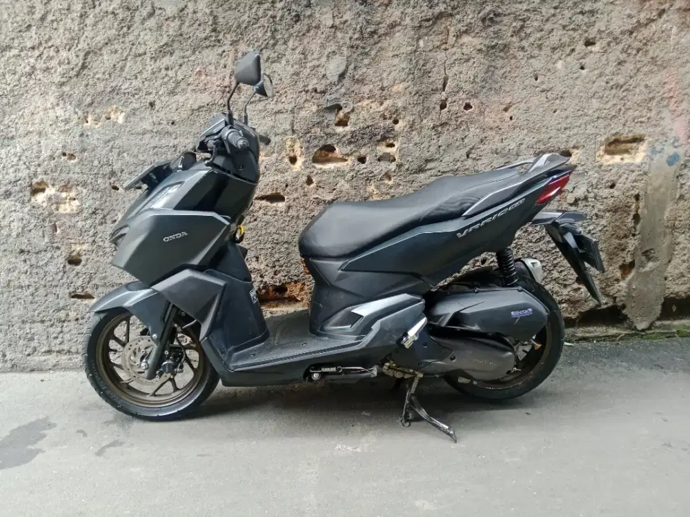 Honda Vario 160 2023 mesin halus terawat