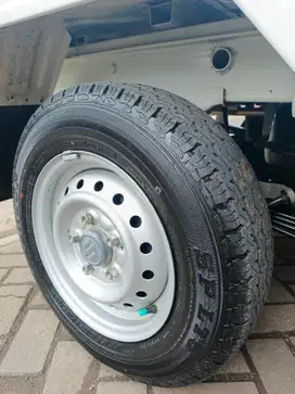 Suzuki Carry 2023 Bensin