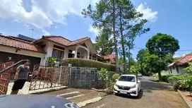 Dijual Rumah Komplek Cibabat 2 Menit Pemkot Cimahi Taman Luas