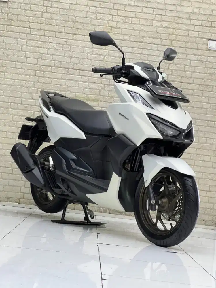 WARNA FAVORIT‼️ HONDA VARIO 160 ABS TH 2022 PUTIH DOFF MULUS ODO 22RB