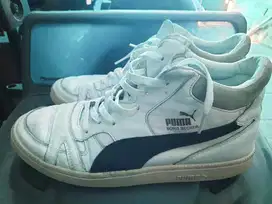 sepatu second size 43