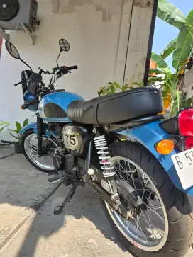 Kawasaki W175 Classic Retro