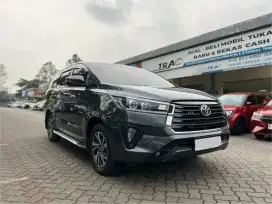 KM 13 RIBUAN !! TOYOTA INNOVA V DIESEL 2.4 AT 2022