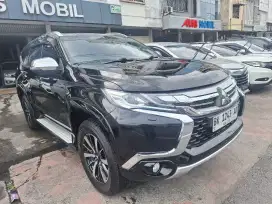 PAJERO SPORT DAKAR LIMITED 4X2 2016 HITAM