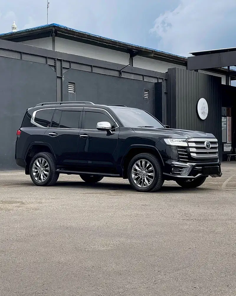 Land Cruiser VXR 300 ATPM 2023