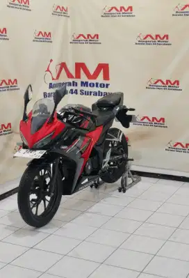Istimewa Km 7 Ribu Honda CBR 150R hitam merah tahun 2019