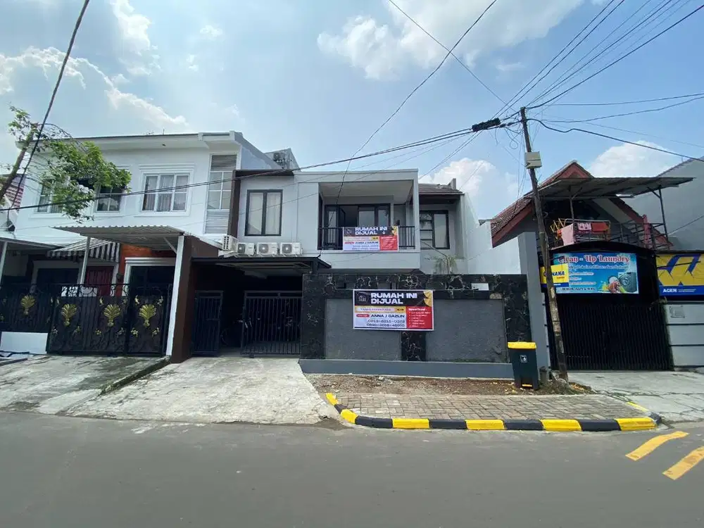 Rumah Pisok Bintaro depan Kantor Stan Bintaro Tangerang Selatan