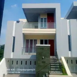 Rumah 3 Lantai Dijual Murah dekat toll desari
