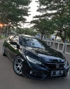 Honda Civic Turbo E AT Hatchback 2017 Dijual