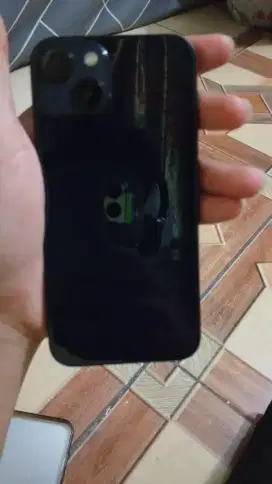 iPhone 13 garansi