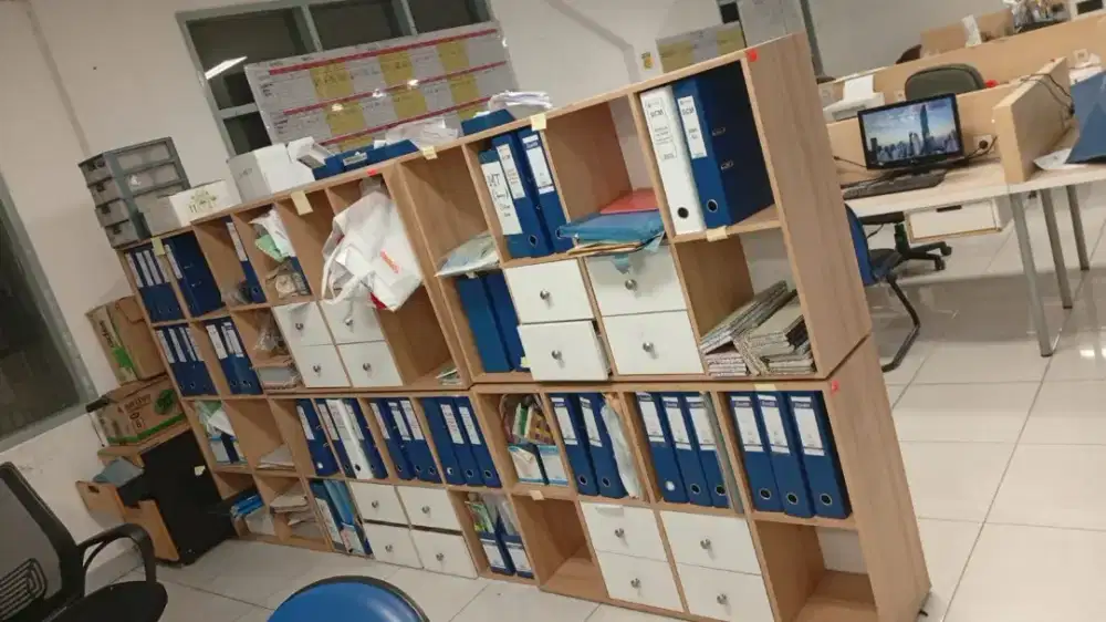Dijual perlengkapan kantor