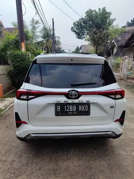 Toyota New Veloz QTSS CVT AT 2022 Bensin