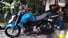 Byson 2012 biru