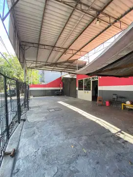 Disewakan Tempat Usaha di Rungkut Asri Utara dekat Raya MERR