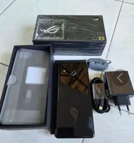 Asus ROG Phone 8 12/256 Black