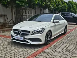 Mercedes Benz CLA 200 panoramic AMG NIK 2017! White on black cla 2017