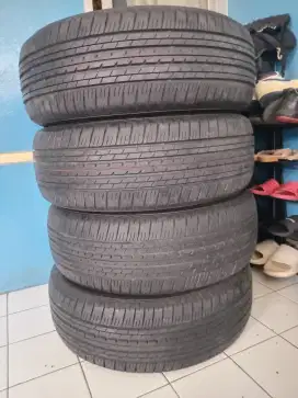 BRIDGESTONE DUELER 235/60R18 103H