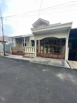 Jual Rumah Bgaus rapih komplek dekat pasar Pamulang Tangerang selatan