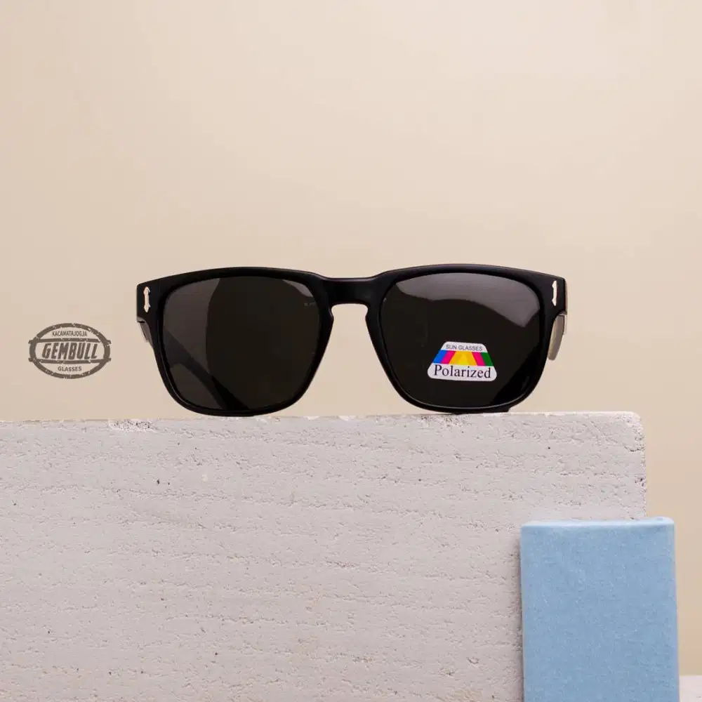 Gembull Umy - Kacamata Hitam Kotak Polarized Anti Silau - Shiva 04