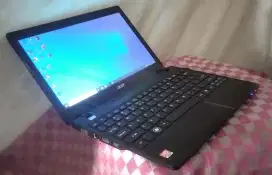 Laptop Garansi, DESAIN OK, Acer V5-121, 4GB, Bat-pilih, mulus LikeNew