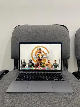 MacBook Air 2020 i7/16/2TB