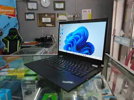 Lenovo yoga L13 bisa jadi tab