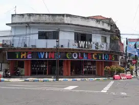 Di sewakan Ruko 2 lantai tengah kota