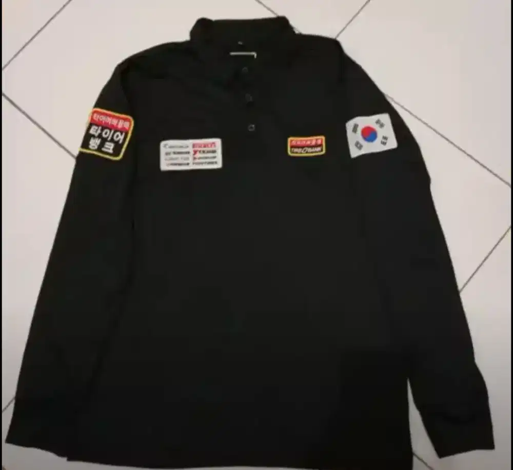 Kaos polo tangan panjang trifthing
