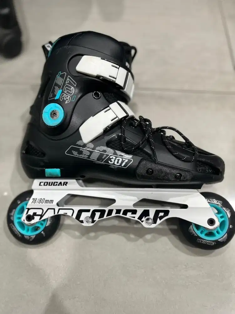 Buat olahraga sepatu roda