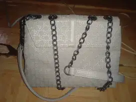 Tas perempuan elegan