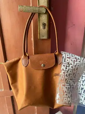 LONGCHAMP BAG le pliage green tote bag M