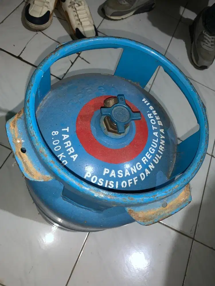 Blue Gass + Isi