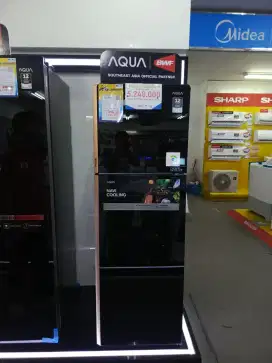 KREDIT KULKAS AQUA TANPA DP