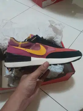 Nike Waffle One Active Fuschia