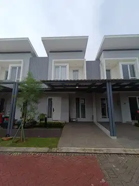 Rumah 2lt Furnised Cluster Amarillo di Gading Serpong