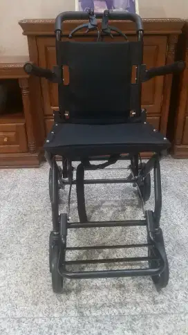KURSI RODA LIPAT GALENA