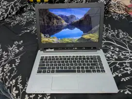 Laptop Asus K46C Core I3 Ram 4GB Normalan Tinggal Pake Aja