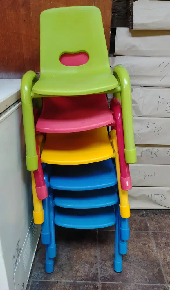 KURSI ANAK TK/PAUD