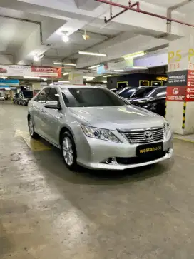 Toyota Camry 2.5 V AT 2013 Terawat 2014 bkn G accord