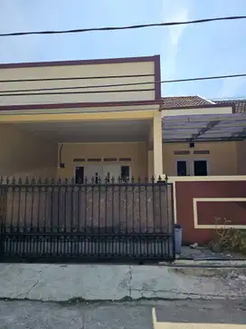 Jual Cepat Rumah Harapan Indah Bekasi siap huni Harga luwes (J0046)