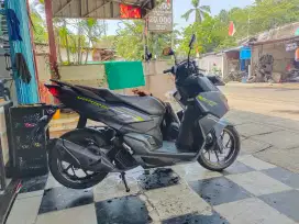 Jual Vario 160 CBS tgn 1 pajak baru
