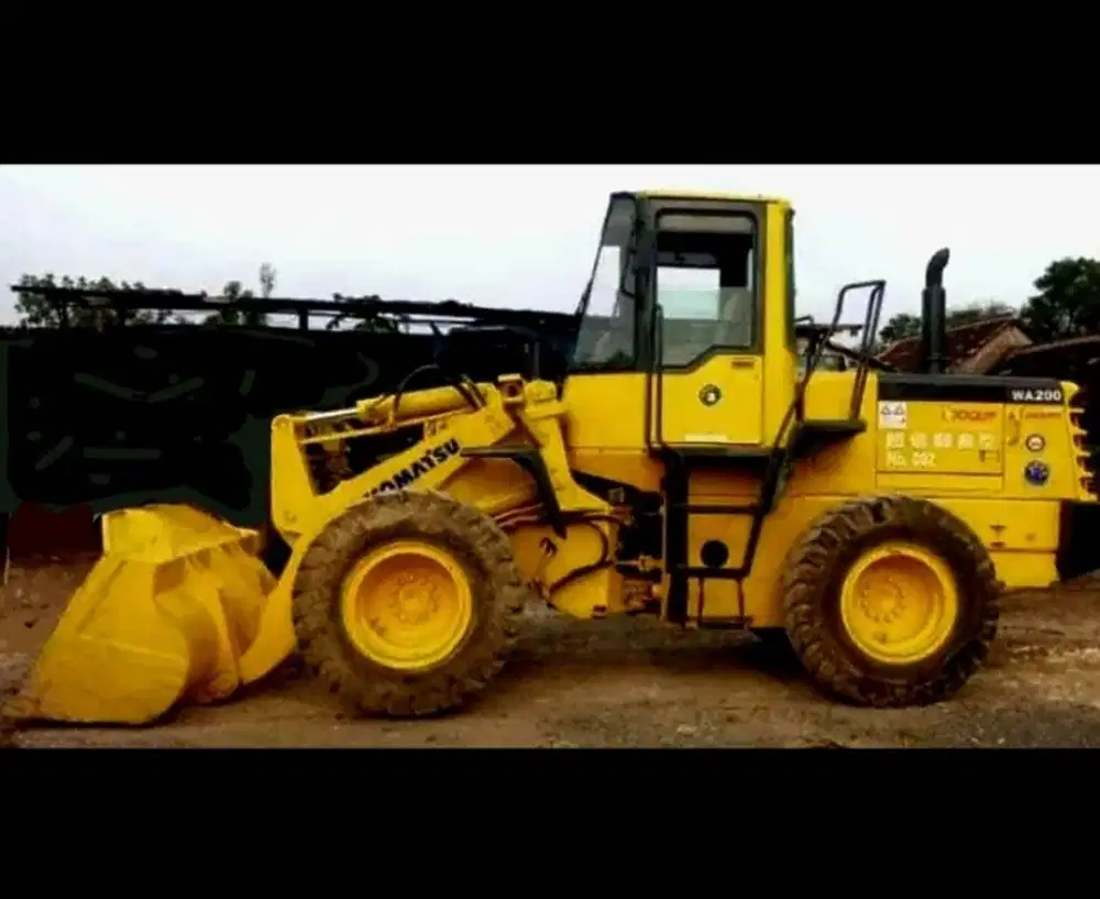 WHEEL LOADER KOMATSU TIPE WA200-3E BUILT UP