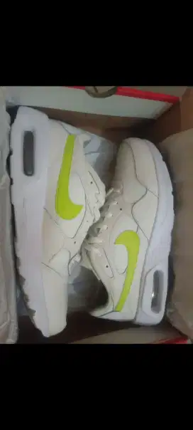 Nike Sepatu Pria AIR Max SC - White