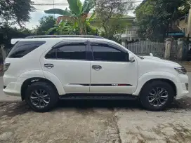 Fortuner VNT 2014 TRD Diesel Manual