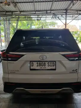 Toyota Kijang Innova 2022 Bensin