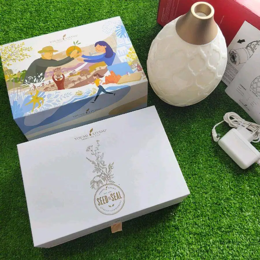 Young Living Starter Kit Diffuser Humidifier Premium Experience Packag