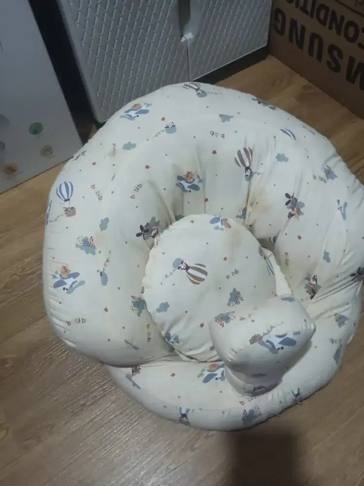 Tempat Duduk Sofa