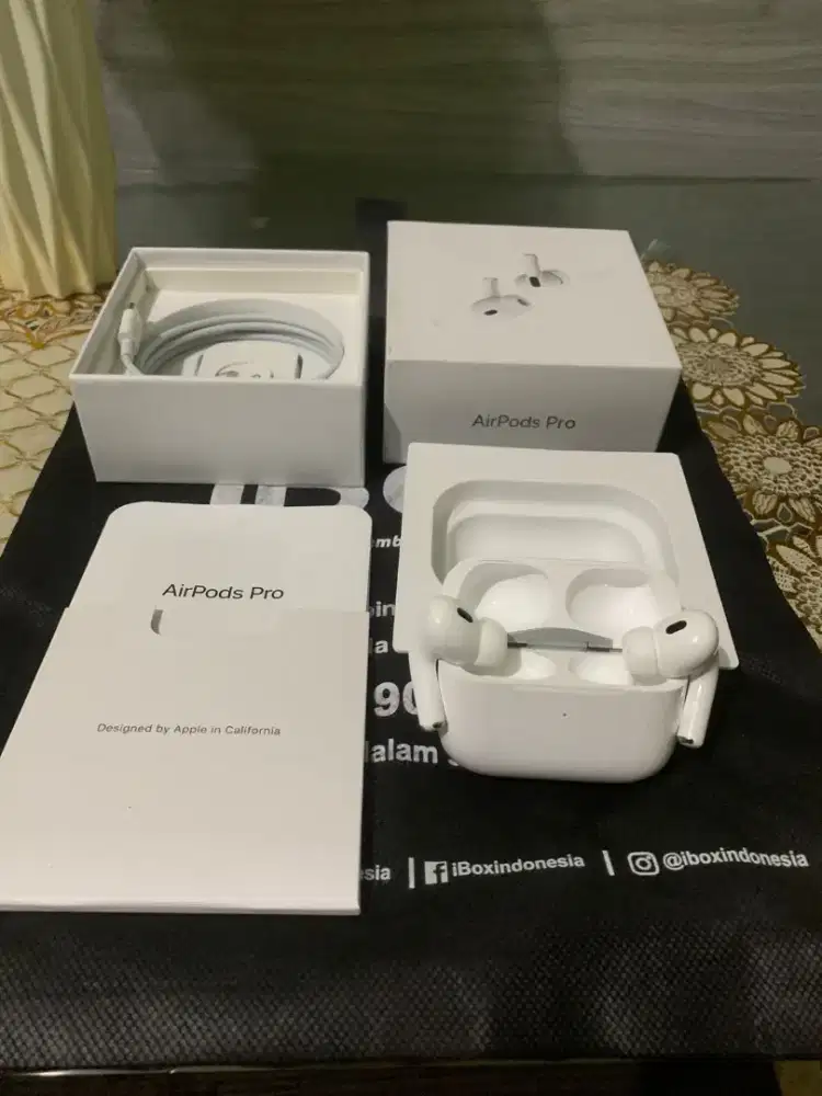 Airpods pro gen 2 (ibox) like new