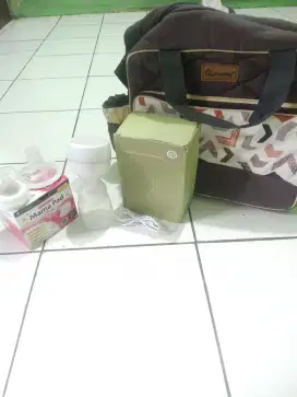 PUMPING ASI ELEKTRIK , MAMAPAD DAN TAS SNOOBY